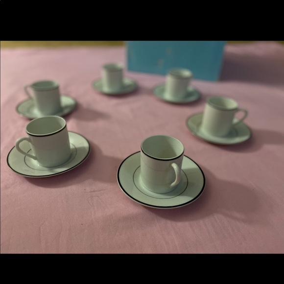 SOLD Tiffany and co teaset.. rare vintage!! - Picture 2 of 10